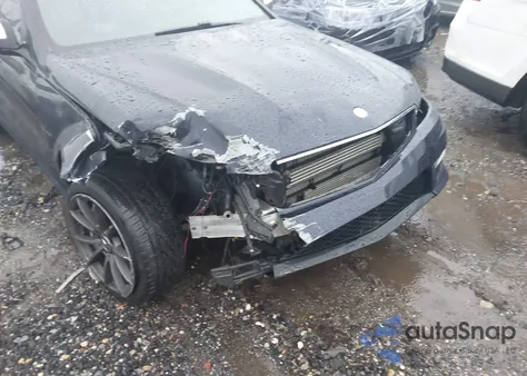 2013 Mercedes-Benz C 63 Amg from USA, damaged, VIN WDDGF7HB3DA838251